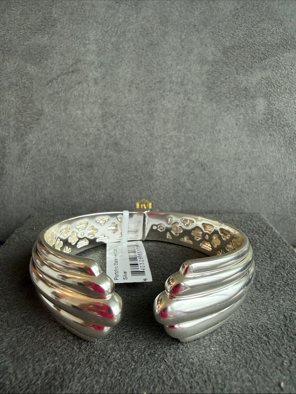 Chunky Ribbed Silver Cuff Bracelet - Picture 4 of 5